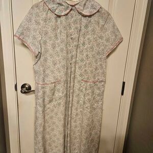 Coffee Casual Vintage Floral House Dress Size Large
